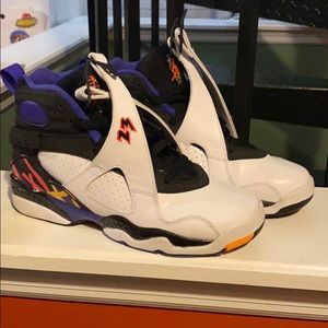 Nike Air Jordan 8 Retro Big Kids size 6
